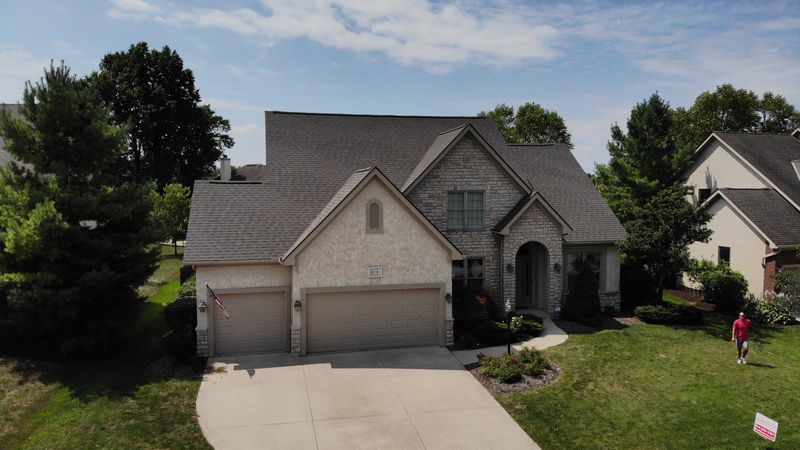 Roof Revivers, your roof repair experts.