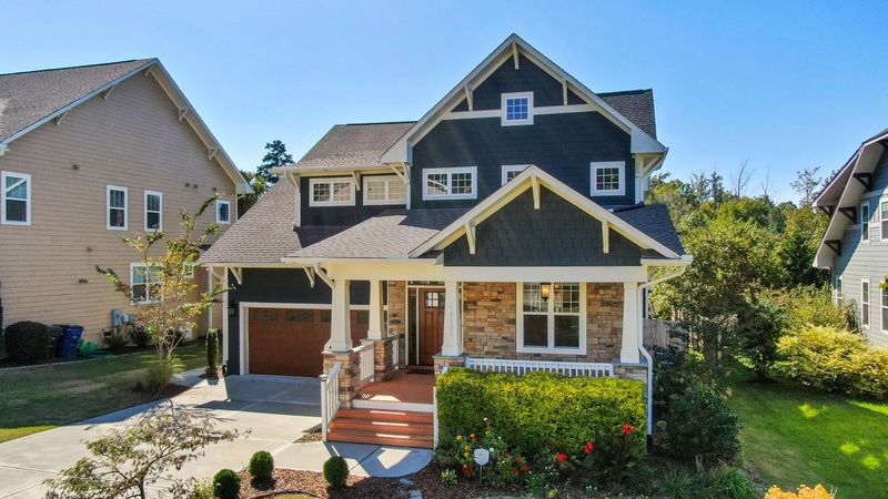 Roof Revivers offers a price guide to roof replacements in North Carolina.