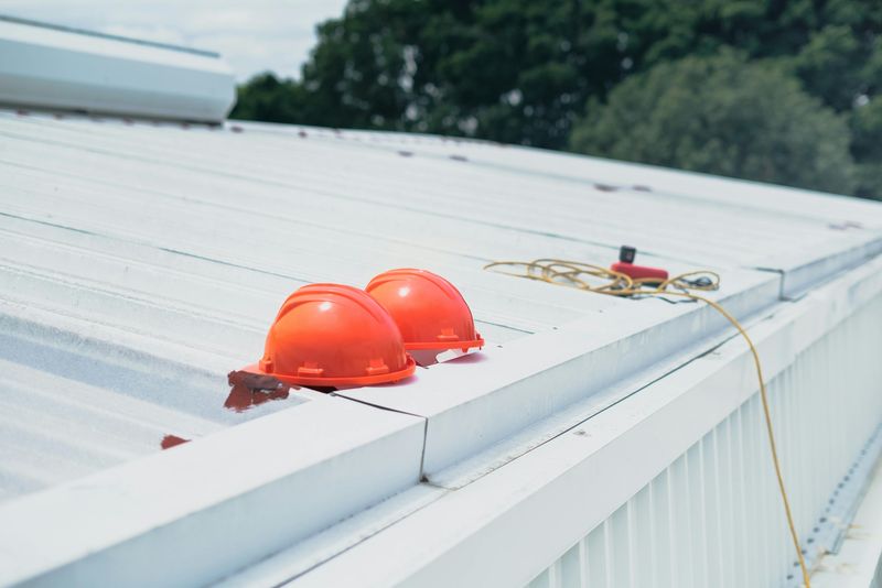 Roof Revivers is the roofing company in Pickerington, Ohio that offers free storm damage inspections.